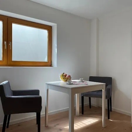 Schoene Souterrainwohnung In Seeshaupt Extérieur photo